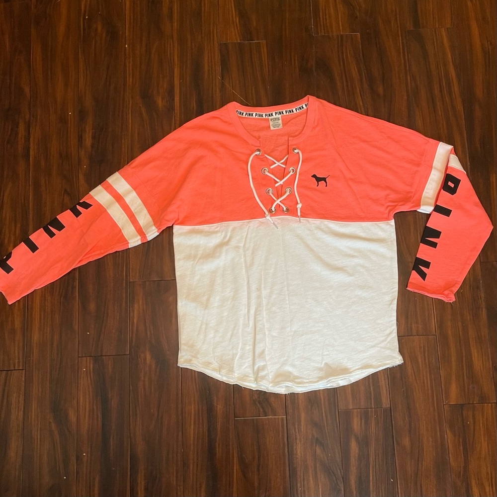 NWOT VS PINK Sweater
